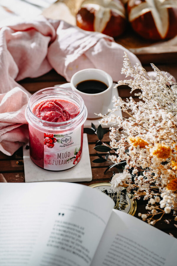 miod-z-zurawina1-pasieka-liber Miód z żurawiną